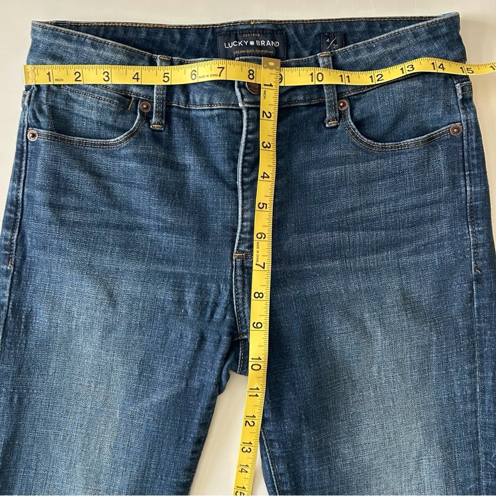 Lucky Brand Dark Wash Indigo Mid-Rise Skinny Jeans Spring Trend Size 4/27 - Picture 9 of 10